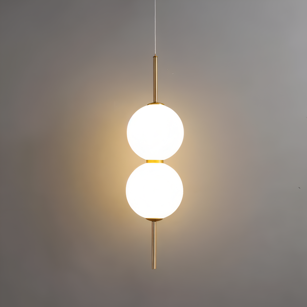 VertiGlobe – Lyxig Pendellampa med Vertikalt Snöre och Matt Glaskula