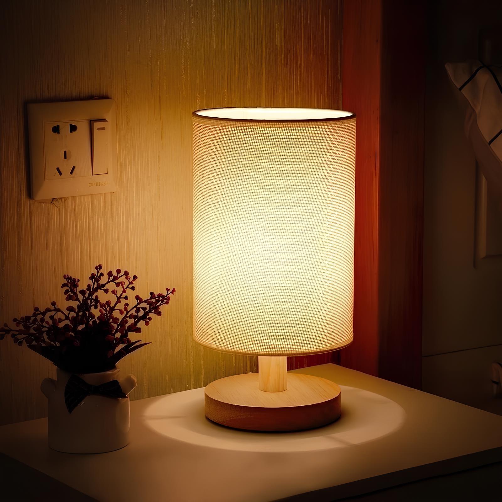 Aiko – Organisk Lampa i Trä & Linne med Fjärrkontroll