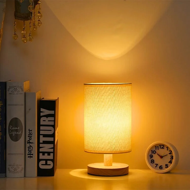 Aiko – Organisk Lampa i Trä & Linne med Fjärrkontroll