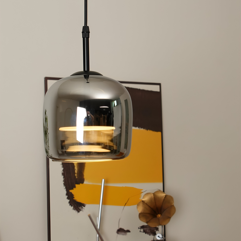 Goblera – Glaspendellampa i Svartgrå Design med Kelchform