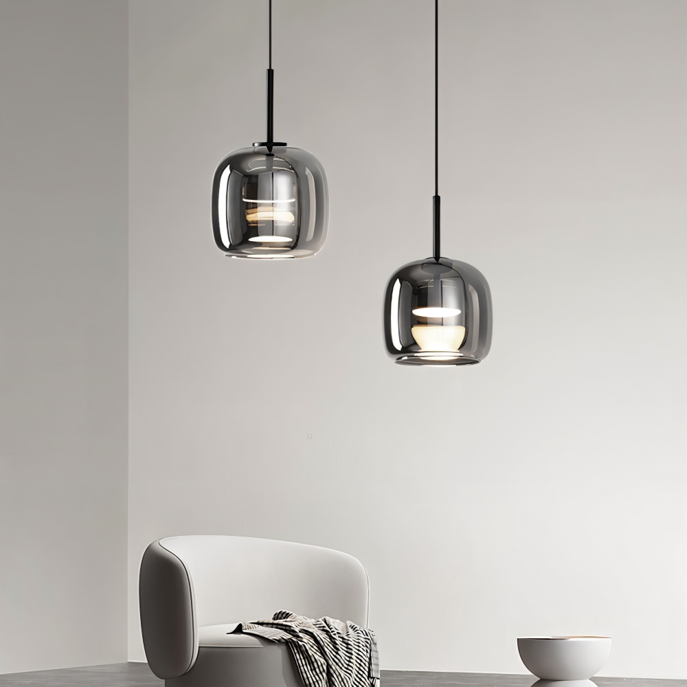 Goblera – Glaspendellampa i Svartgrå Design med Kelchform