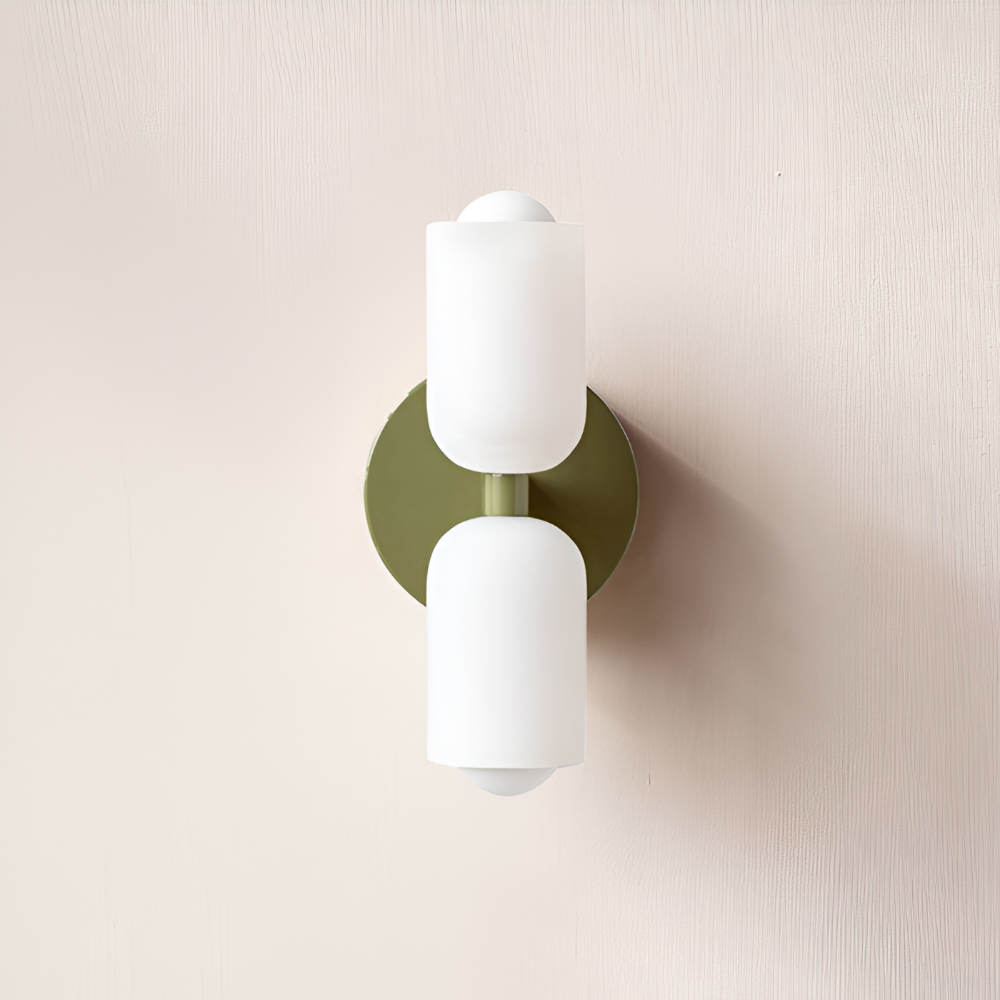 DualGlow – Vägglampa med Två Huvuden i Akryl & Metall för Modern Inomhusbelysning
