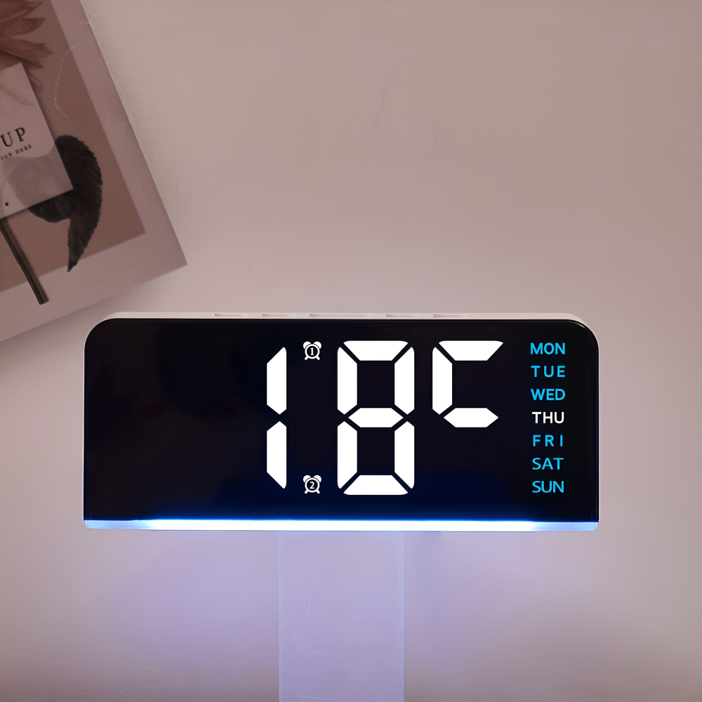 LumiRipple – Modern Tyst LED Väckarklocka i Oregelbunden Design