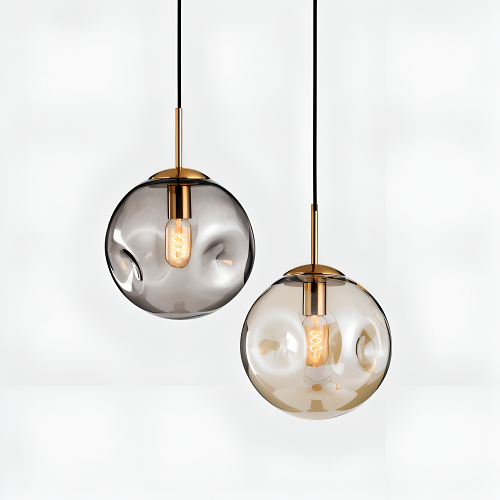 AmberGleam – Vintage Pendellampa i Champagnegrått Glas & Krom