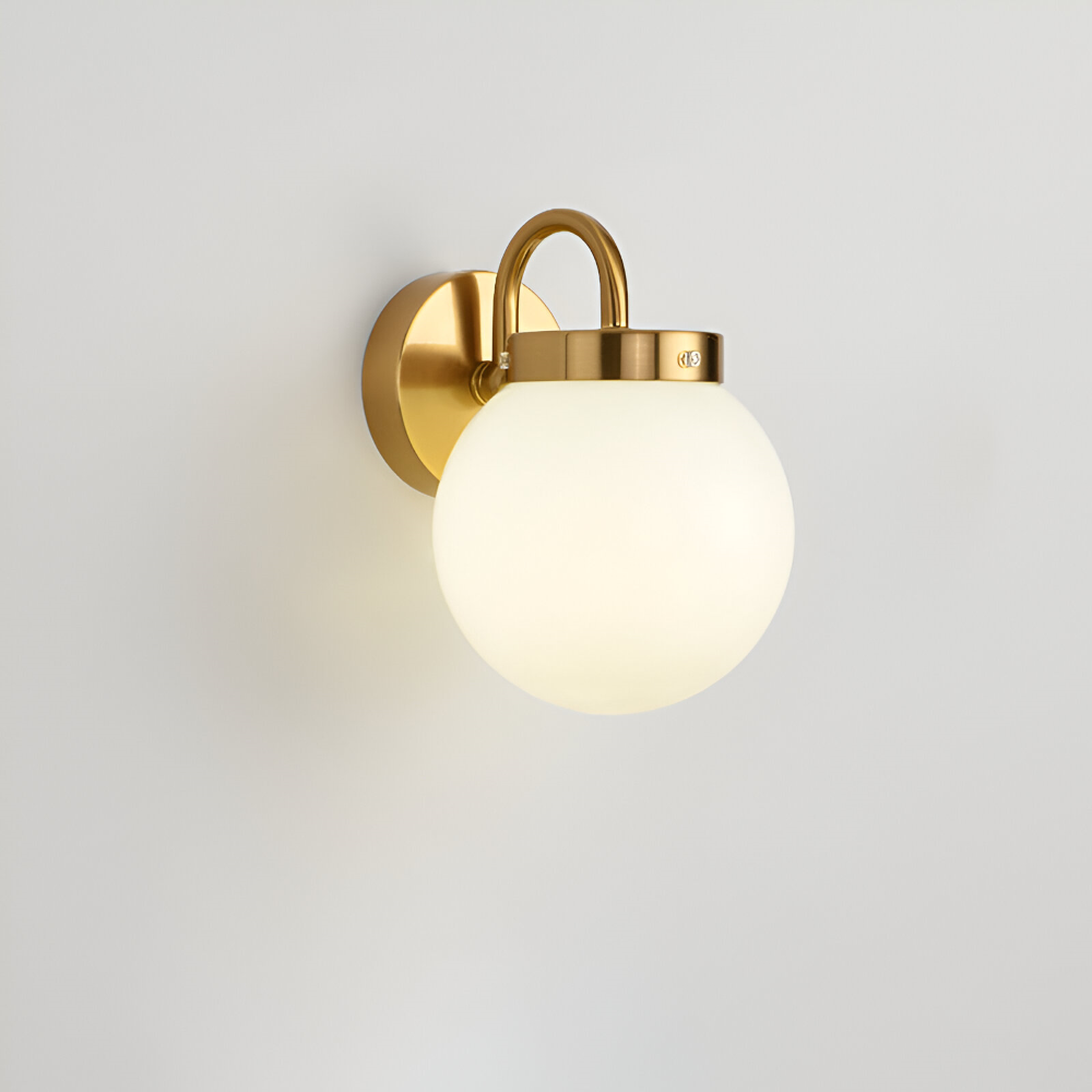 GlowSphere – Randig Glasvägglampa i Modern Klotdesign