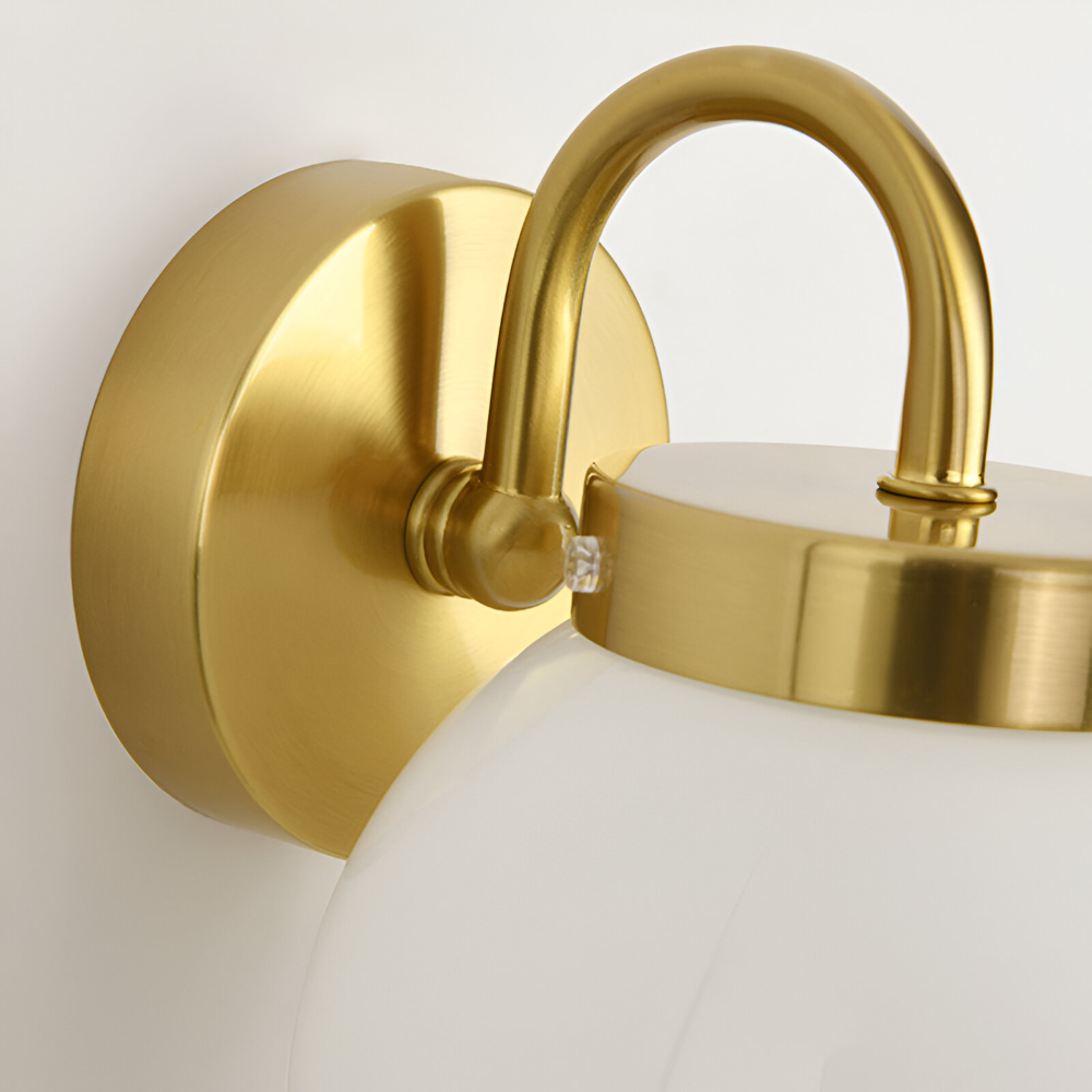 GlowSphere – Randig Glasvägglampa i Modern Klotdesign