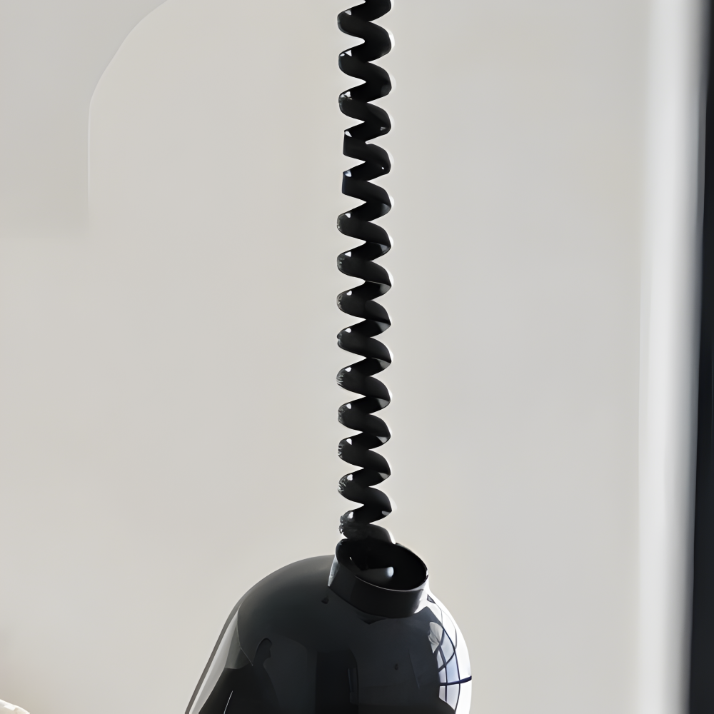 Pariselle – Modern Krämfärgad Taklampa med Svart Fjäderkabel