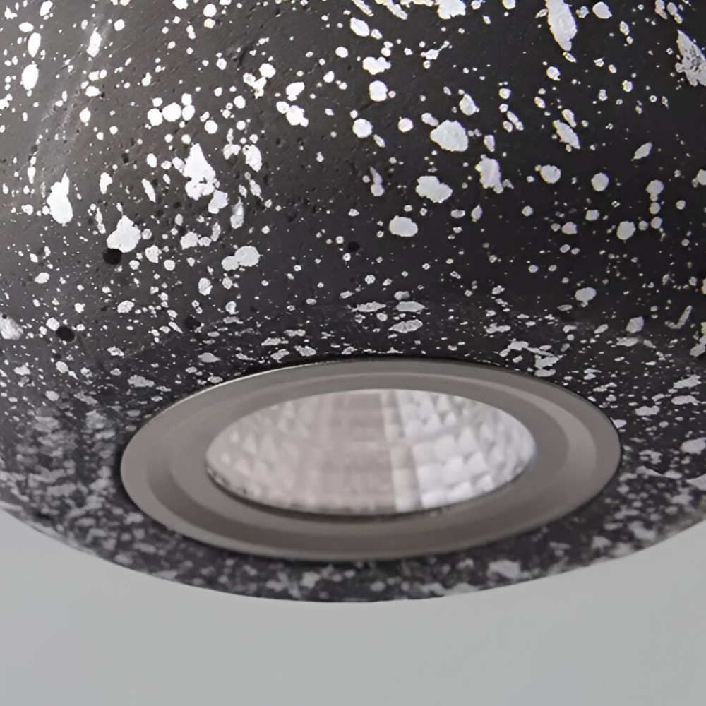 Cemlume – Industriell Taklampa i Cement och Glas