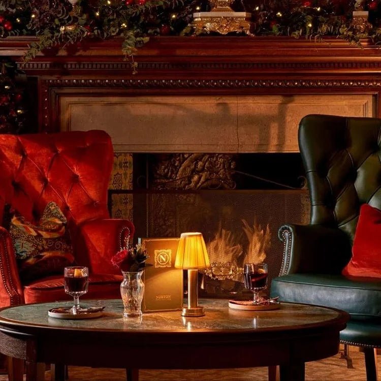 AuréLight – Trådlös LED-bordslampa med dimbart ljus och avtagbar lampskärm