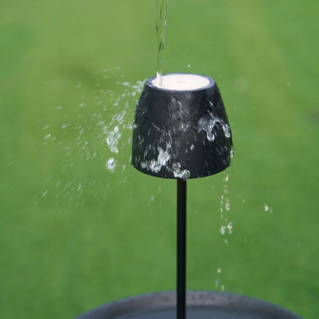 LjusLuxe - Trådlös Bordslampa med Lyxig Design och Dimbar Funktion