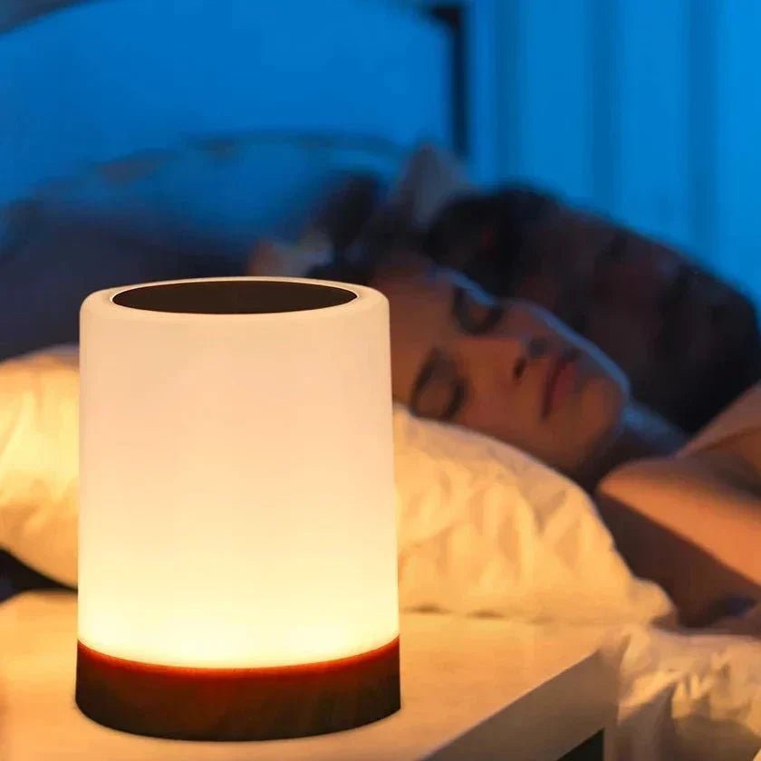 LumoTouch – Bärbar bordslampa med touchkontroll och dimbart LED-ljus