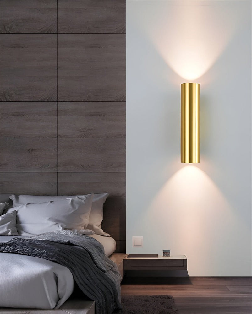 AluBeam – Dubbelt Huvud Vägglampa | Guld Cylinder Vägglampa med Upp- och Nedljus