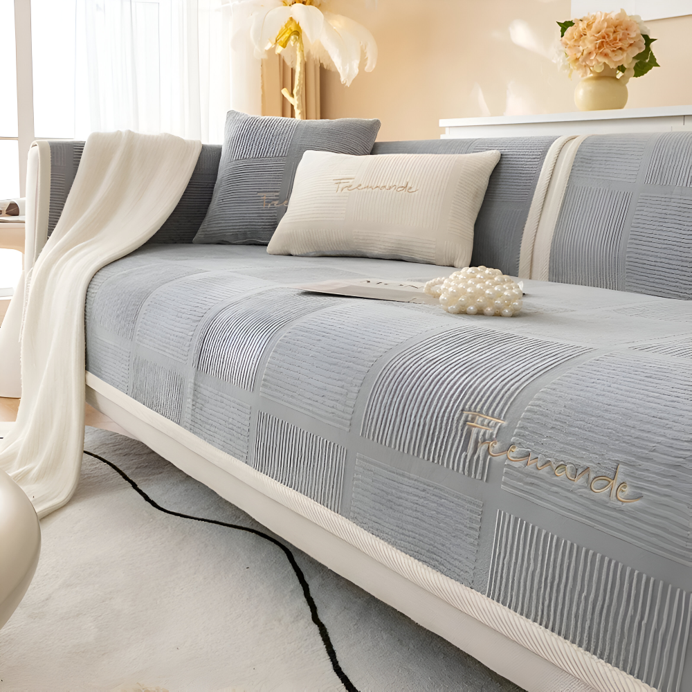 NordicHold Plush – Tjockt Antislipp Sofföverdrag i Elegant Polyesterdesign