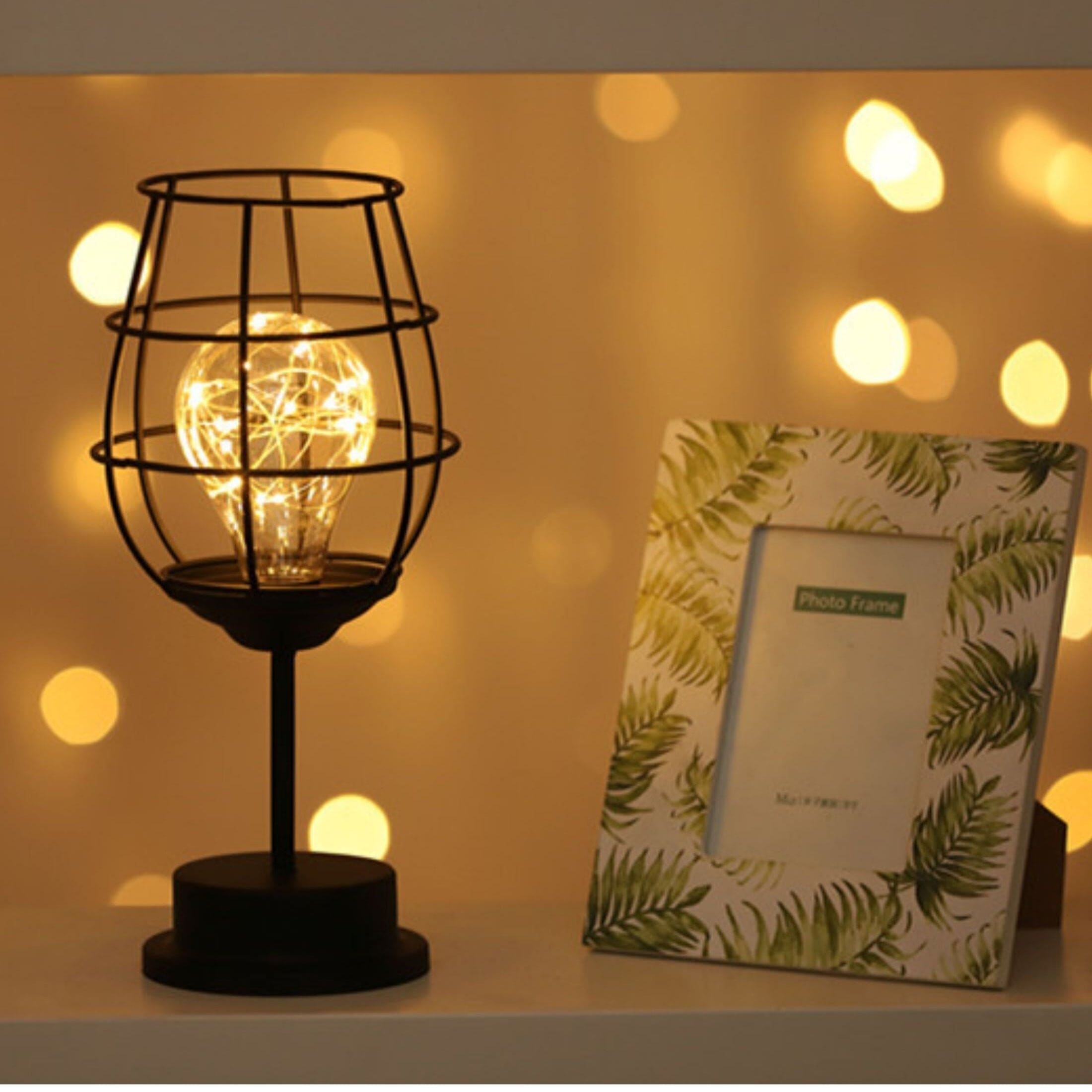 Montclair – Elegant svart bordslampa med vitt ljus | Modern designbelysning för vardagsrum och sovrum, perfekt som nattduksbordslampa