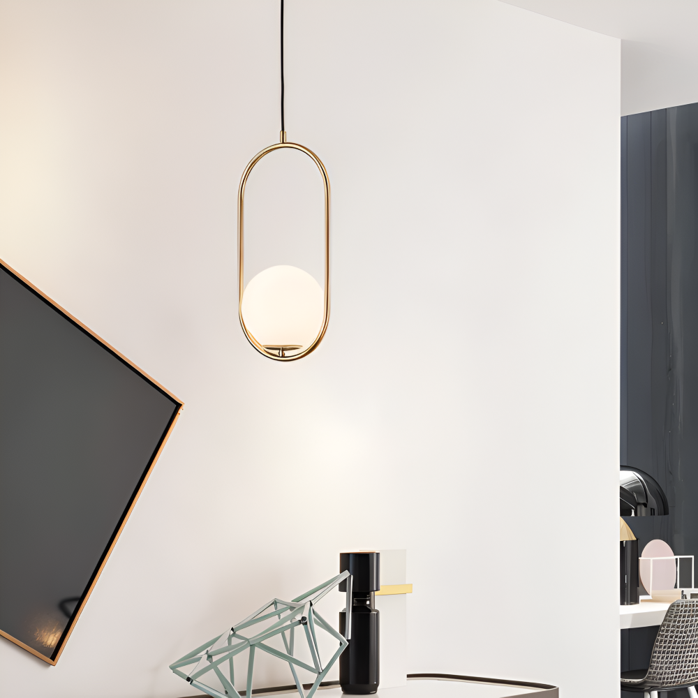 Eclipsera – Modern Guld Ellips Pendellampa med Glaskula