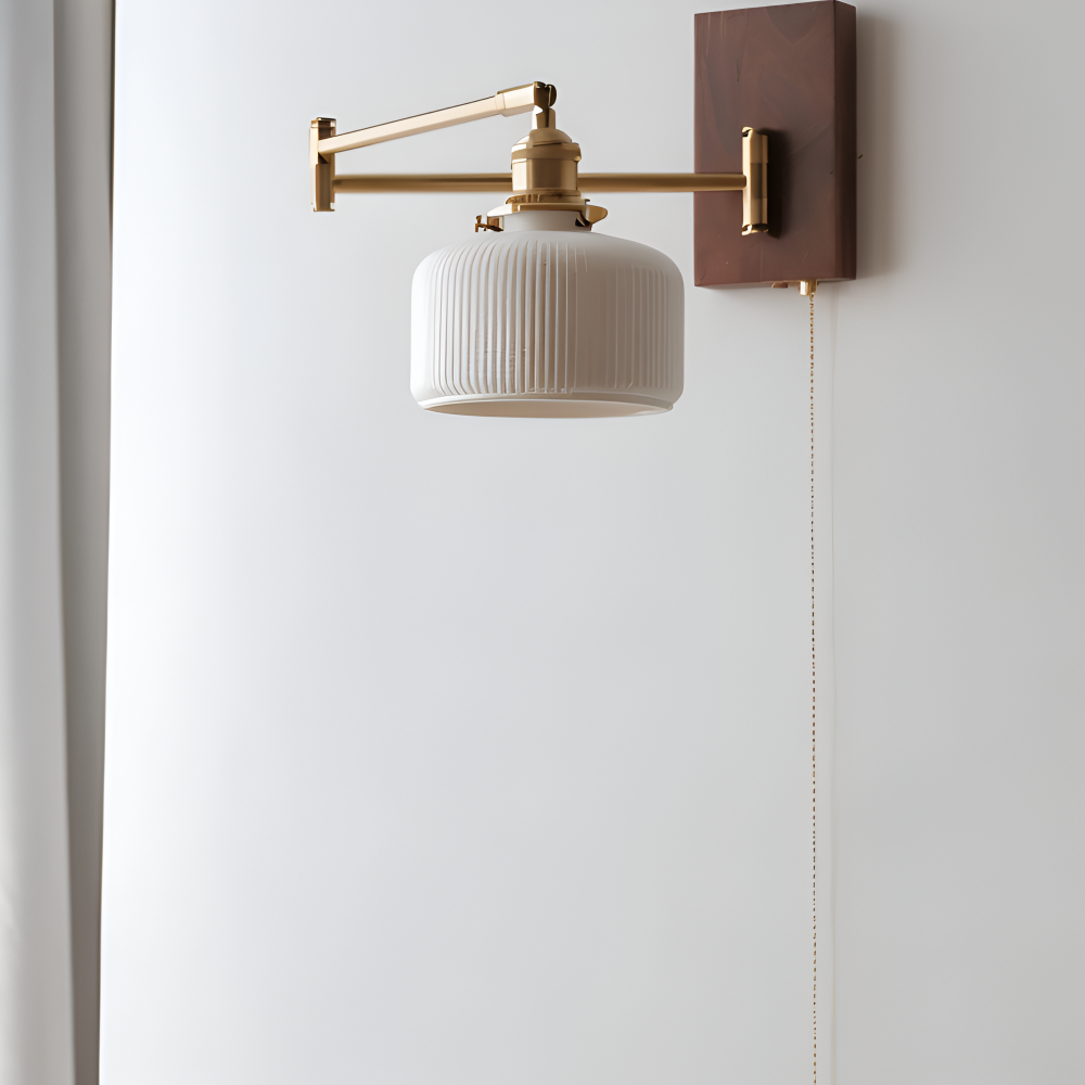 GlowLinn – Justerbar Keramisk Vägglampa med Dragkedja och Trädetaljer