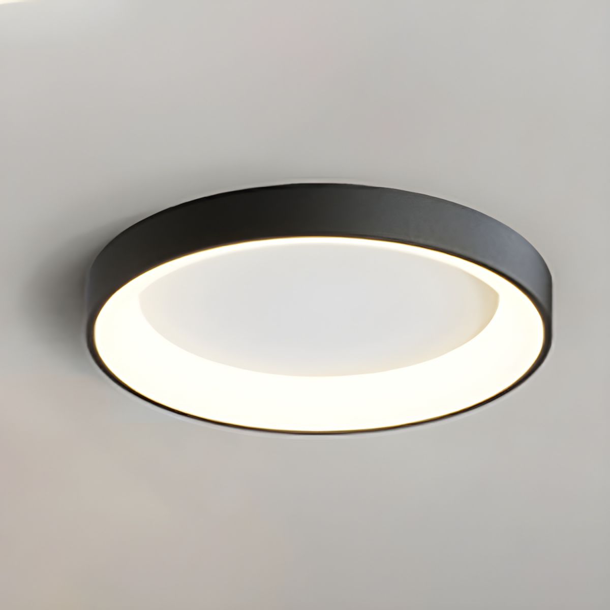 HaloShine – Rund LED-Taklampa för Utanpåliggande Montering