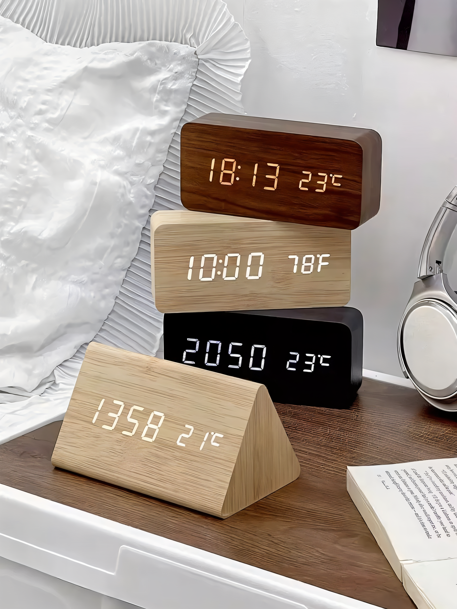 WakeyWood – Modern LED-Väckarklocka med Digital Display