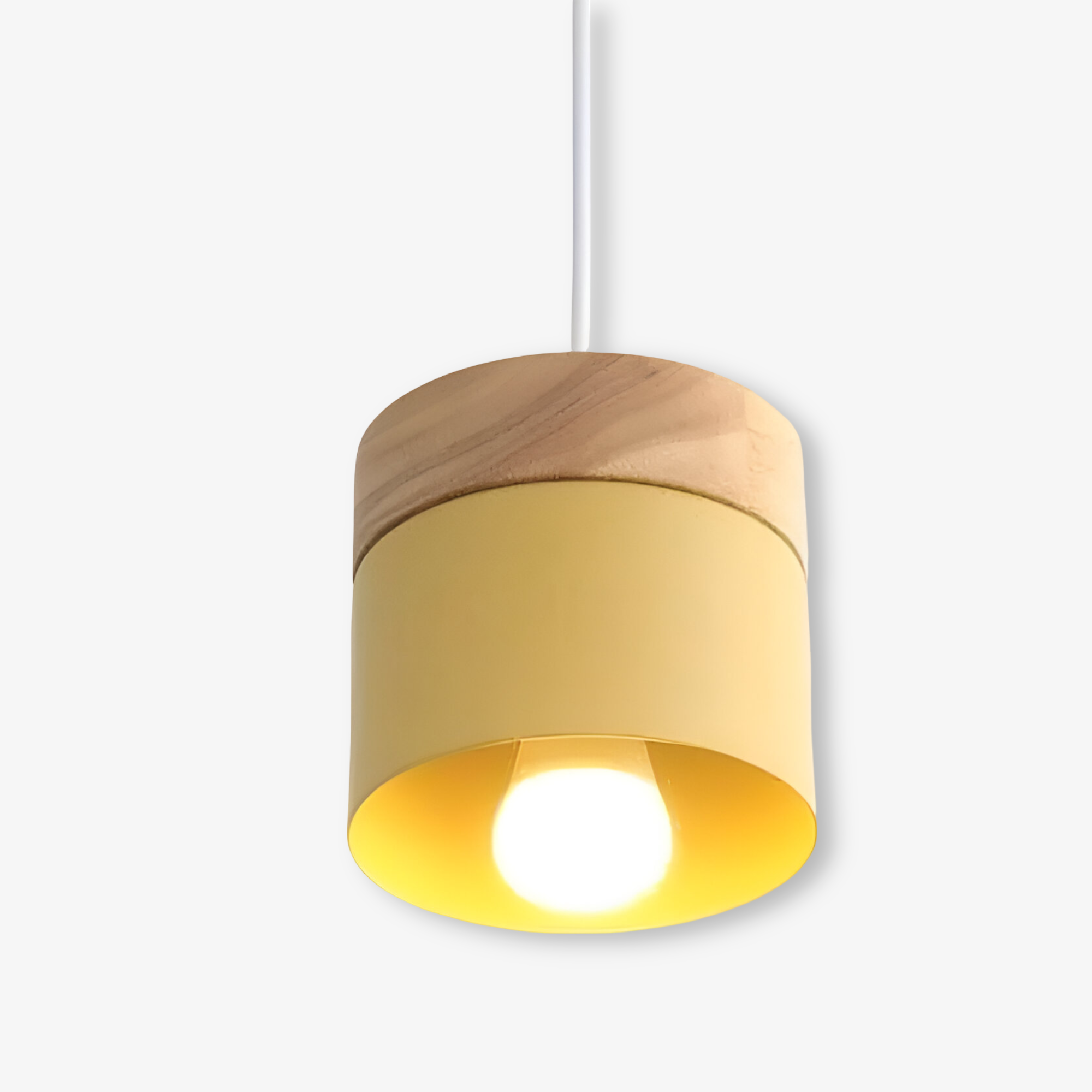 Cylinder Chic – Pendellampa i Metall och Varmt Trä