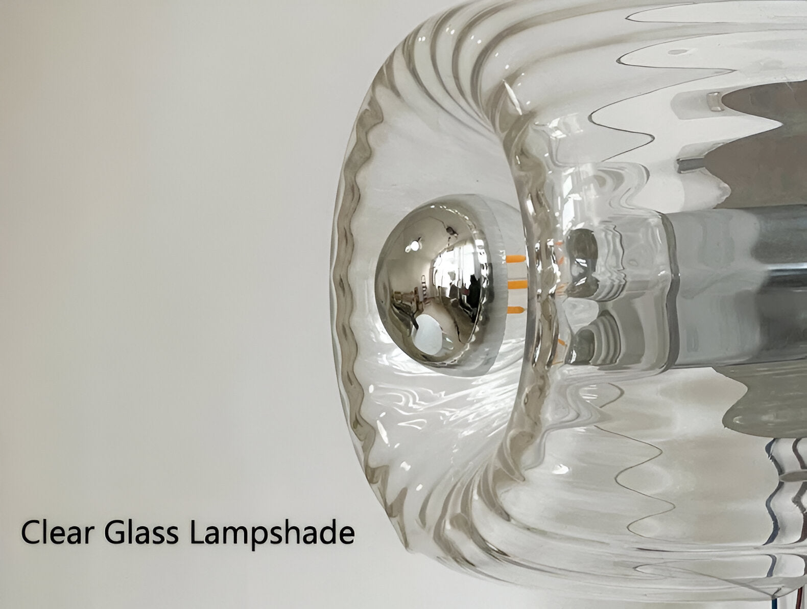 KnobRay – Vägglampa i Ribbadt Glas med Bauhaus Design