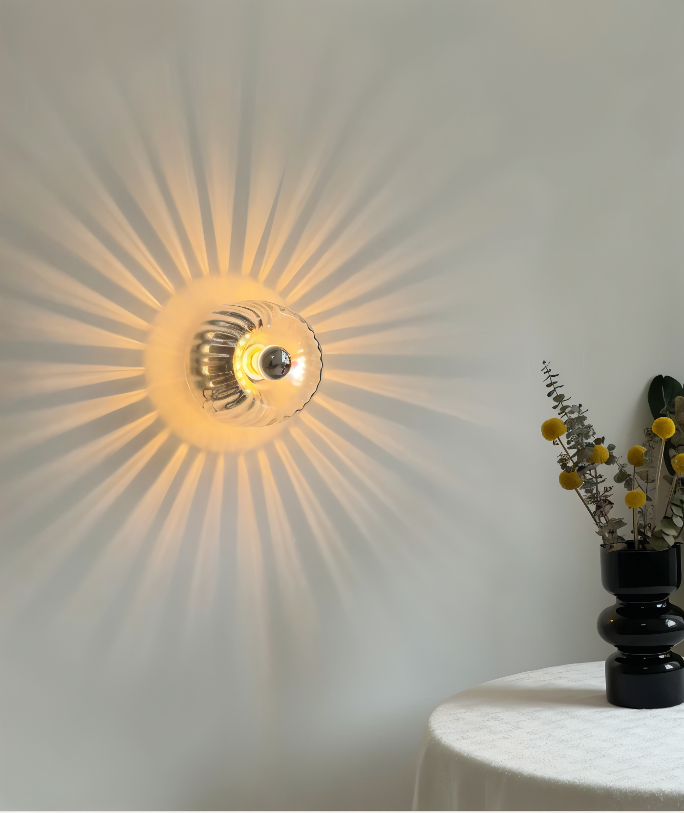 KnobRay – Vägglampa i Ribbadt Glas med Bauhaus Design