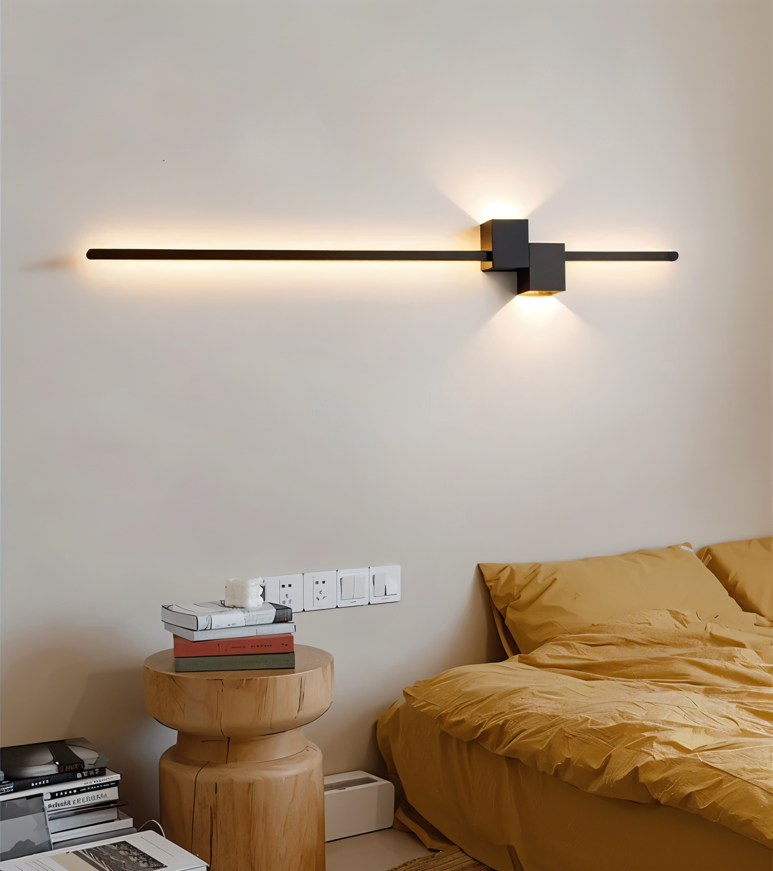 LinéaLux – Minimalistisk Svart LED Vägglampa i Modern Lång Design