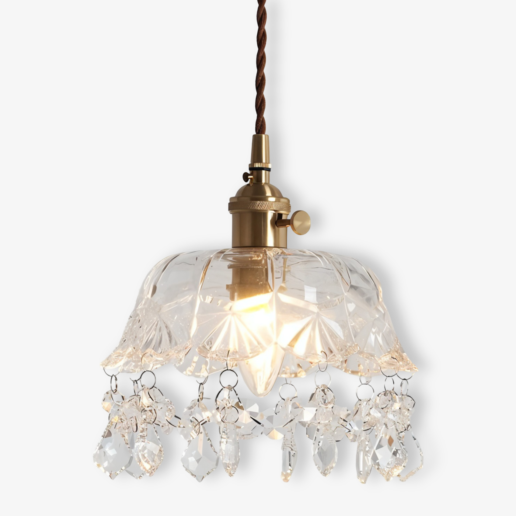 CrystalChime – Lyxig Retro Ljuskrona med Kristallglas