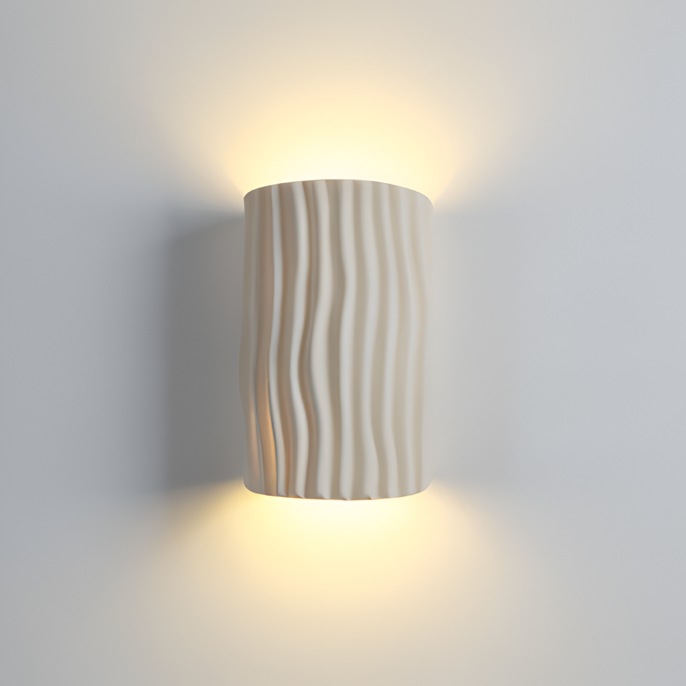 HuePleat – Kurvig Plisserad Vägglampa i Resin med Upp- och Nedåtriktad LED-belysning