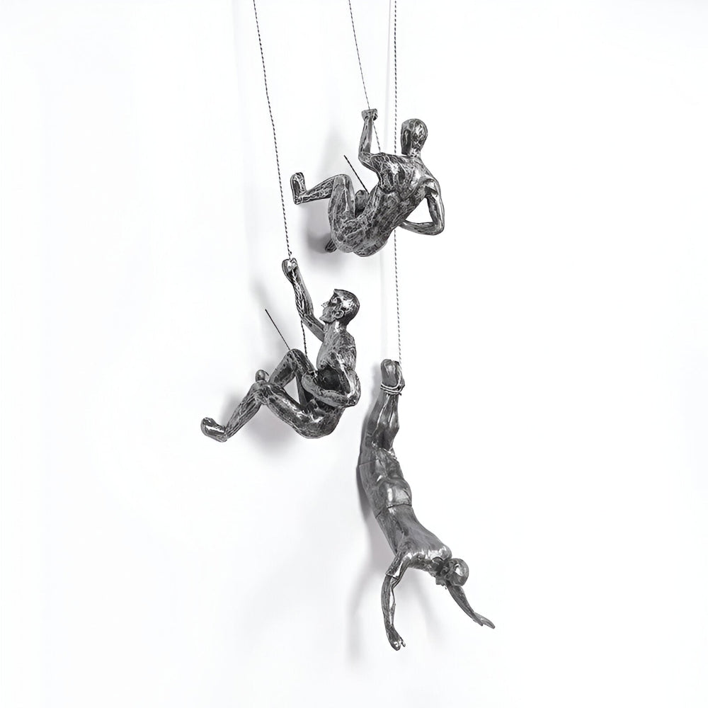 ClimbArt Väggskulptur Set – Kreativt Klättrande Man Motiv i Resin