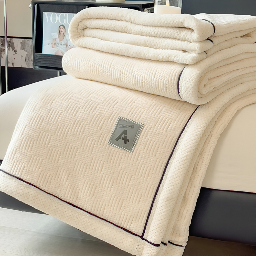 VeluLuxe – Elegant Sammetfilt i Minimalistisk Design