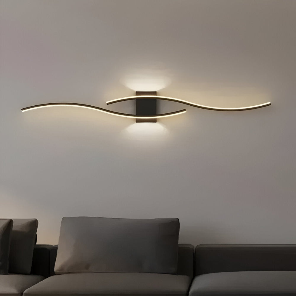 WaveLume – Modern LED Vägglampa med Elegant Vågdesign