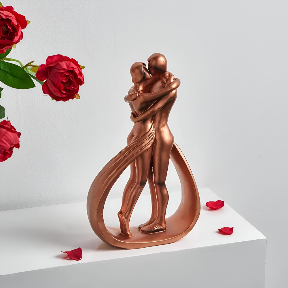 BronzEmbrace – Modern Kyssande & Kramande Kärleksfigur i Konstharts