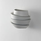 Namiya – Japandi Vägglampa med Modernt Asymmetriskt Design och Varmt Ljus