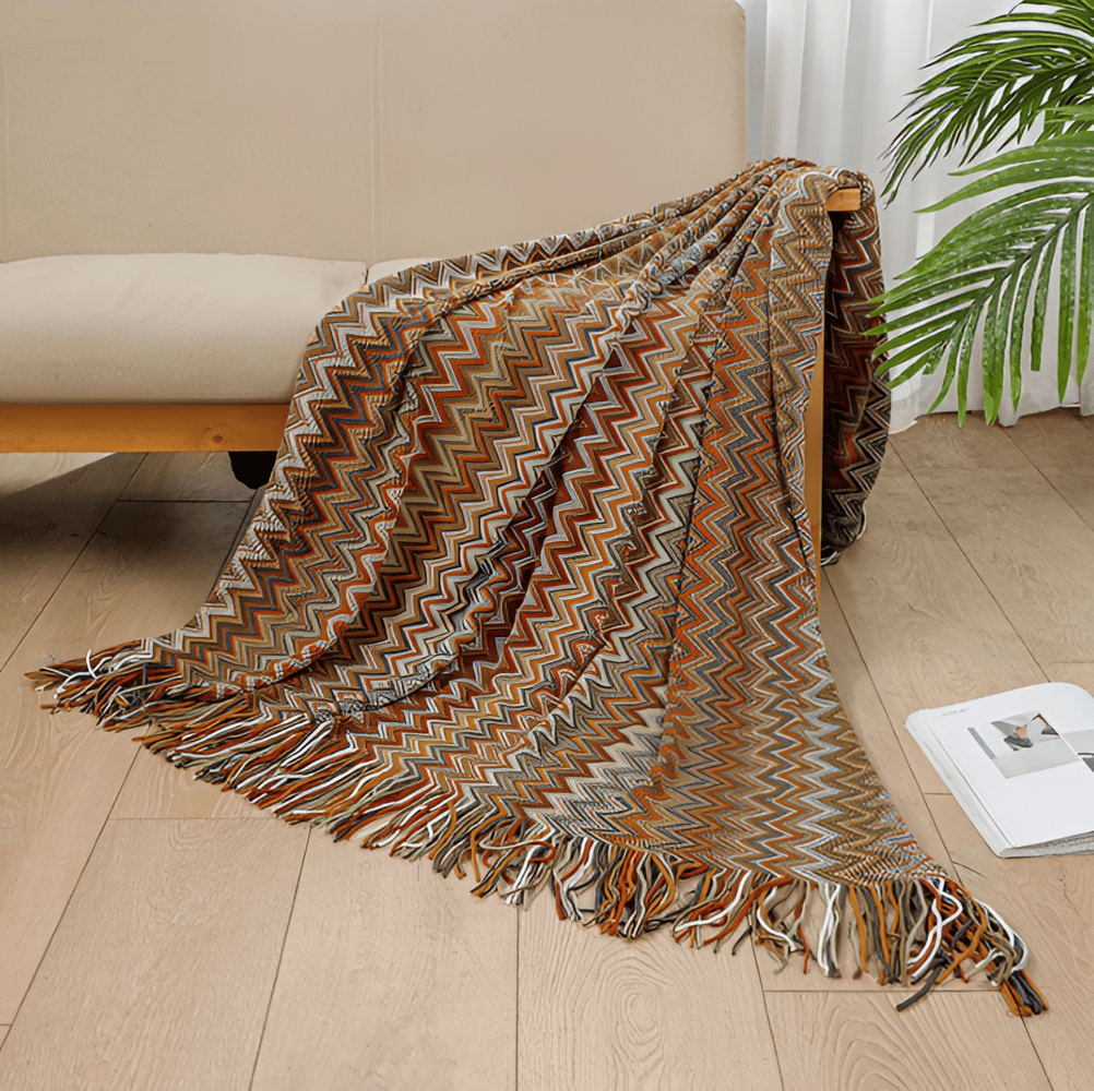 ZagWeave – Handstickad Boho-Plyschpläd med Tofsdesign