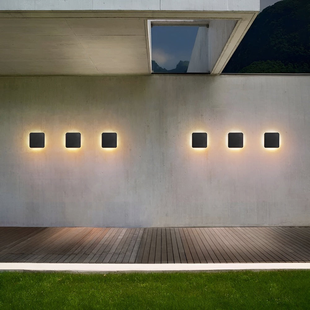 HydraLux – Elegant Vattentät LED-Vägglampa i Aluminium