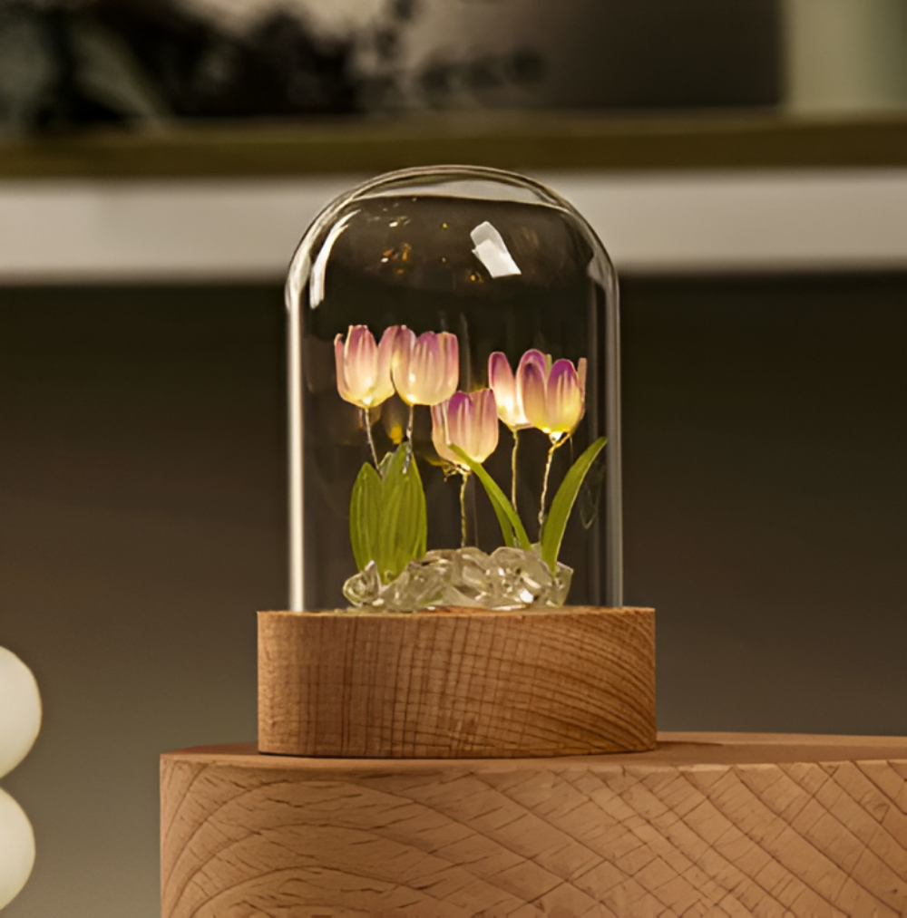 ArtifiTulip – Charmig DIY LED Blomsterlampa med Tulpaner och Glaskupol