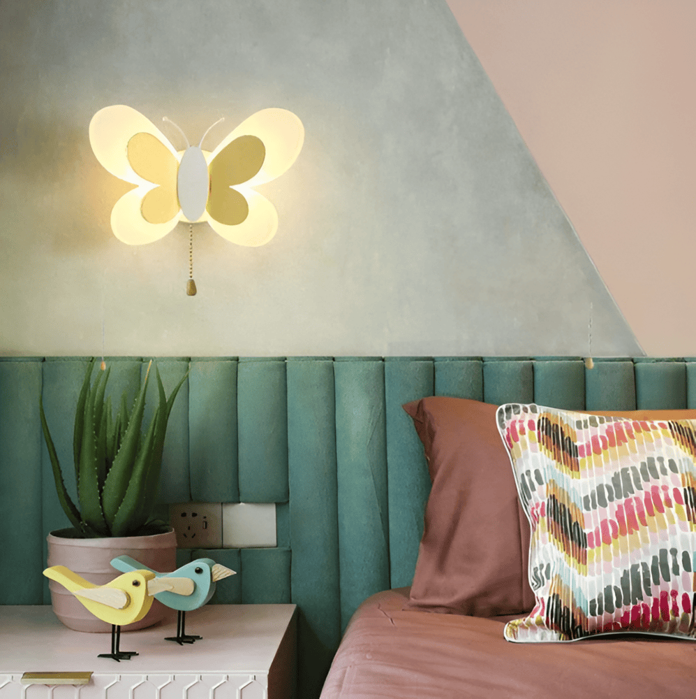 LumaFly – Färgglad LED-Vägglampa med Fjärilsdesign i Akryl