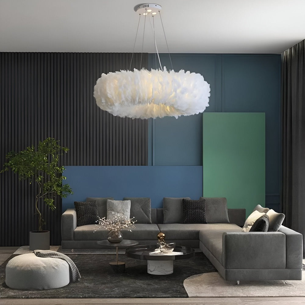 FeaLume – Lyxig Cirkelformad Taklampa med Vita Fjädrar