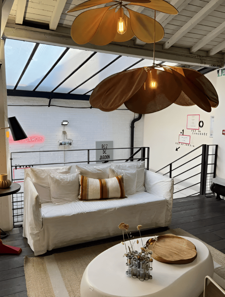 Bloomora – Vintage Hängande Taklampa med Blomdesign i Tyg