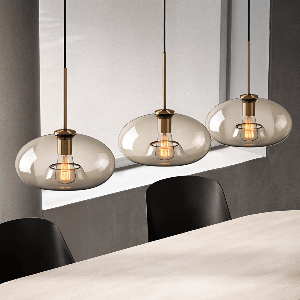 Clairon – Pendellampa i Klart Glas med Industriell Loftdesign