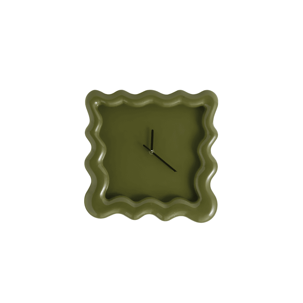 CreamCake Dial – Krämfärgad Väggklocka i Kakform för Dopamininredning