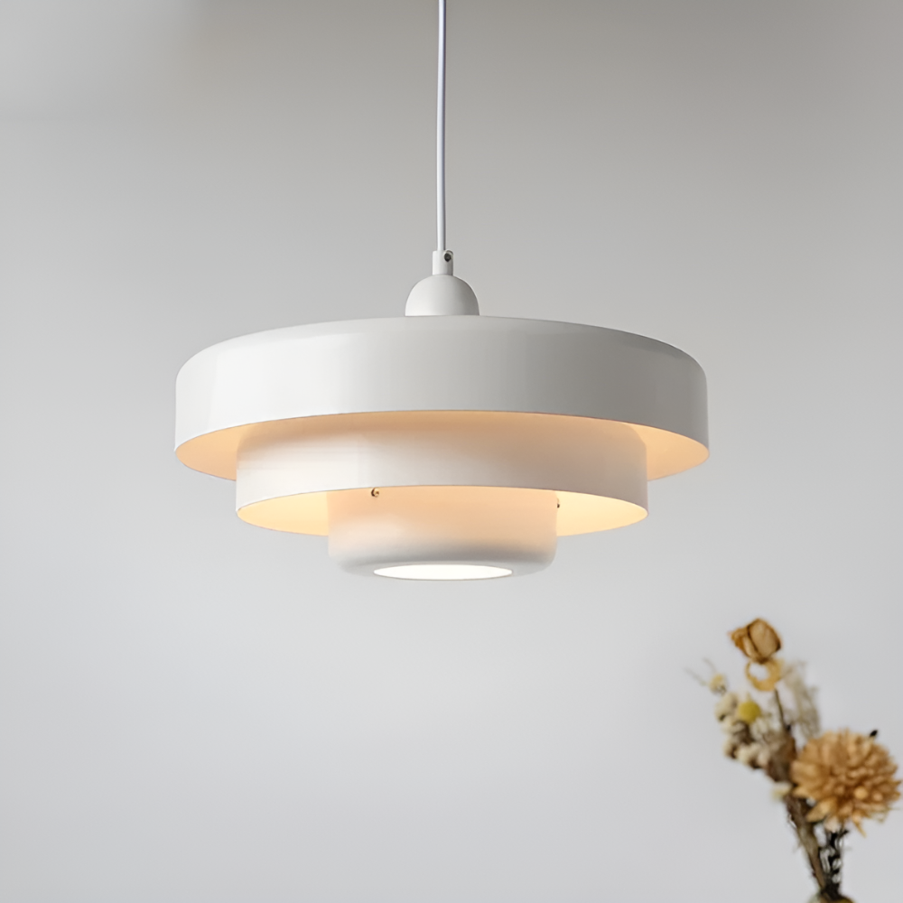 AmberGlow – Orange Vintage Taklampa i Skandinavisk Design