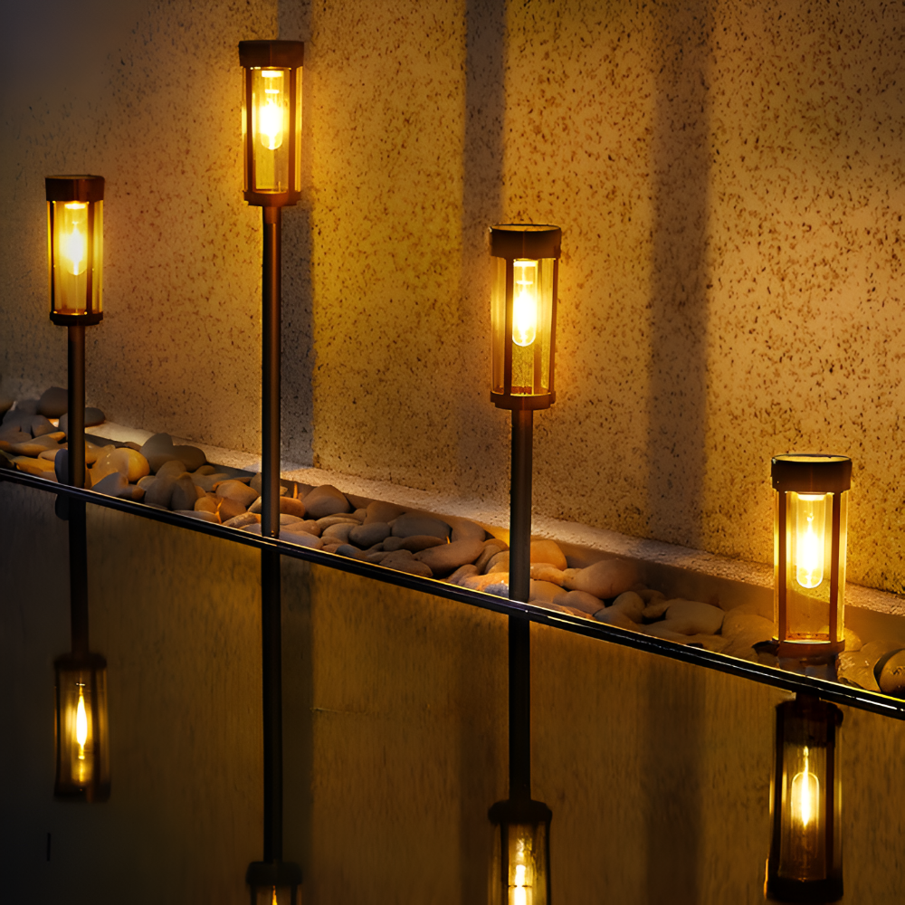 LjusFackla Solar – Vattentät LED Solarlampa för Trädgård (2/4/8-pack)