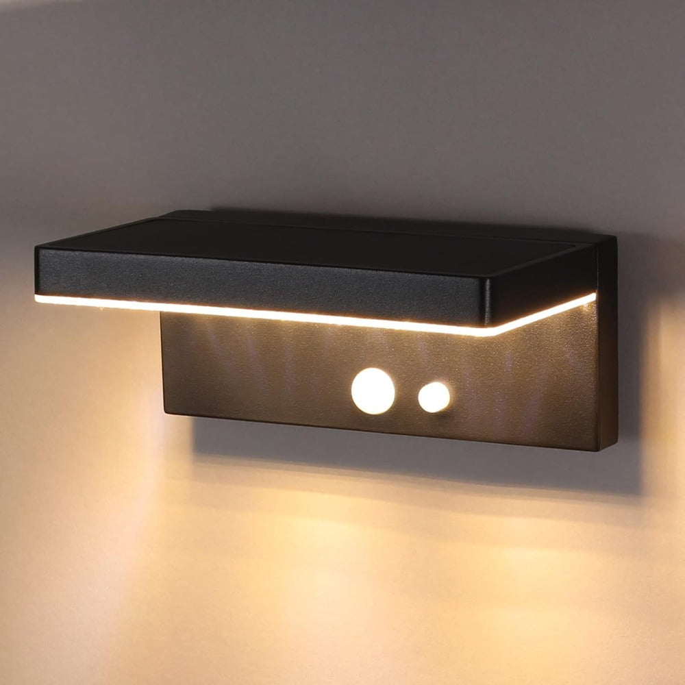 SolarGuard – Väderbeständig Solvägglampa med Rörelsesensor | 3-läges LED Trädgårdsbelysning i Svart Aluminium