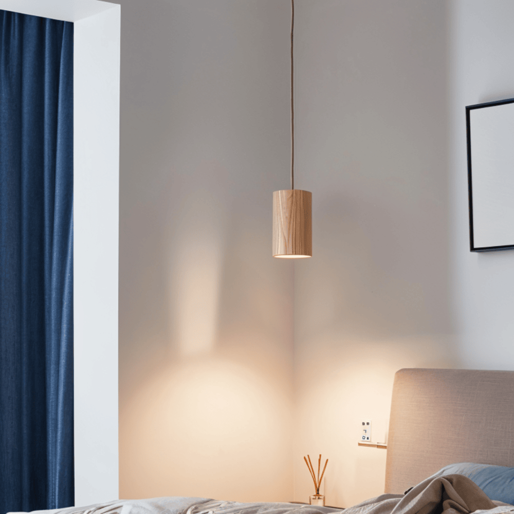 WoodTube – Elegant Cylinderformad Pendellampa i Akacia och Ask