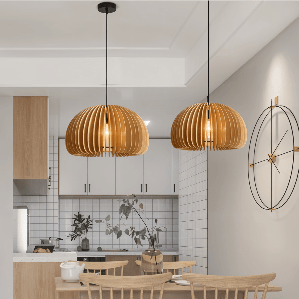 Wooden Dream – Handgjord Pendellampa i Rustikt Trä