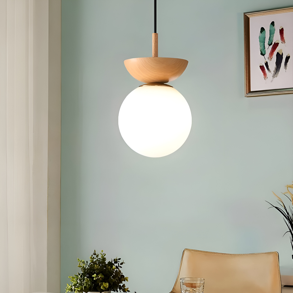 Kiyora – Japansk LED-Taklampa med Pärlformad Glaskupa och Träram