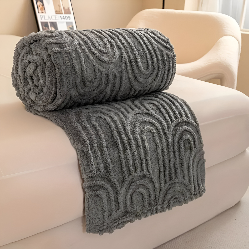 ArcVelu – Lyxig Plushfilt med Arkitektoniskt Bågmönster