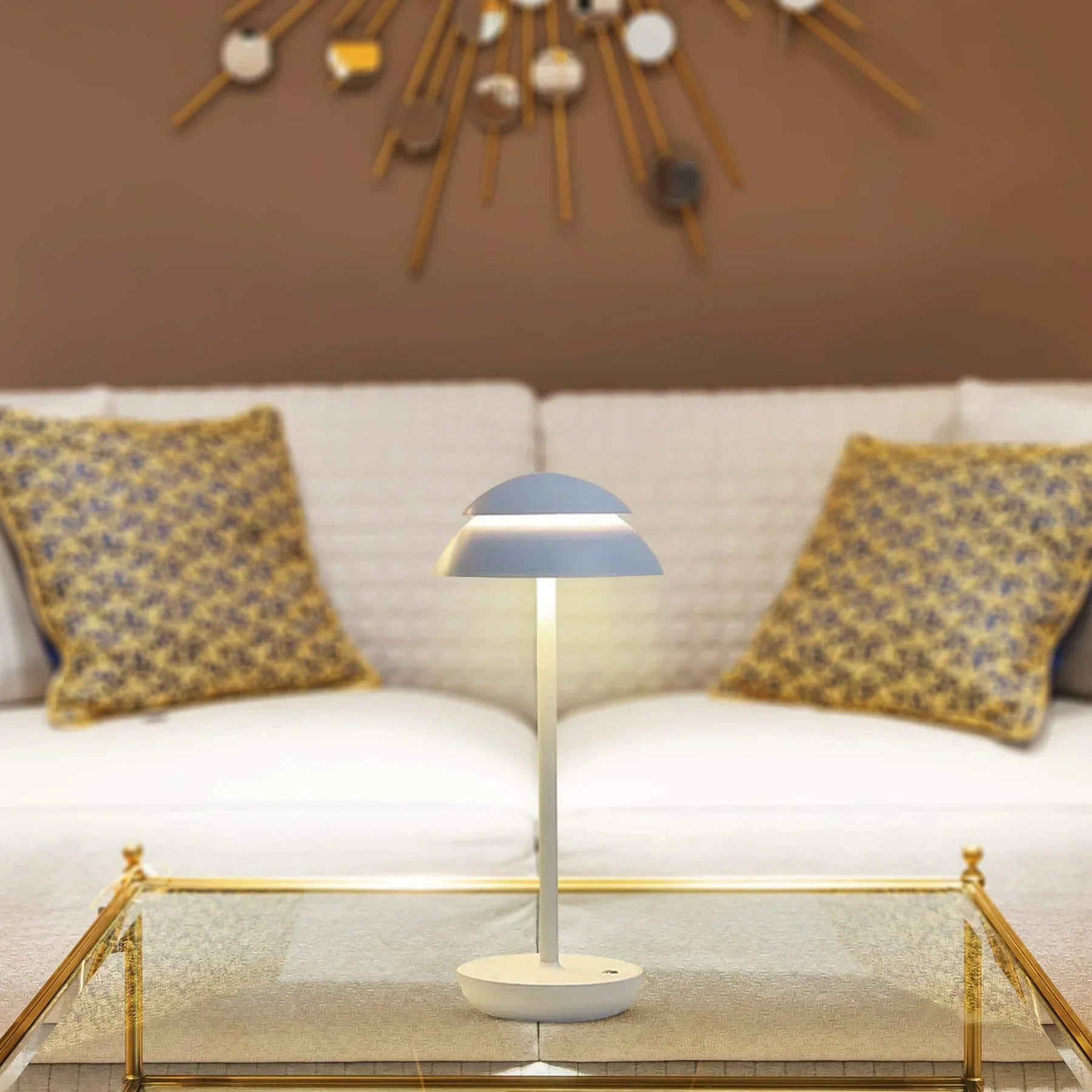 Cello – Prestige trådlös bordslampa i aluminium med dimfunktion