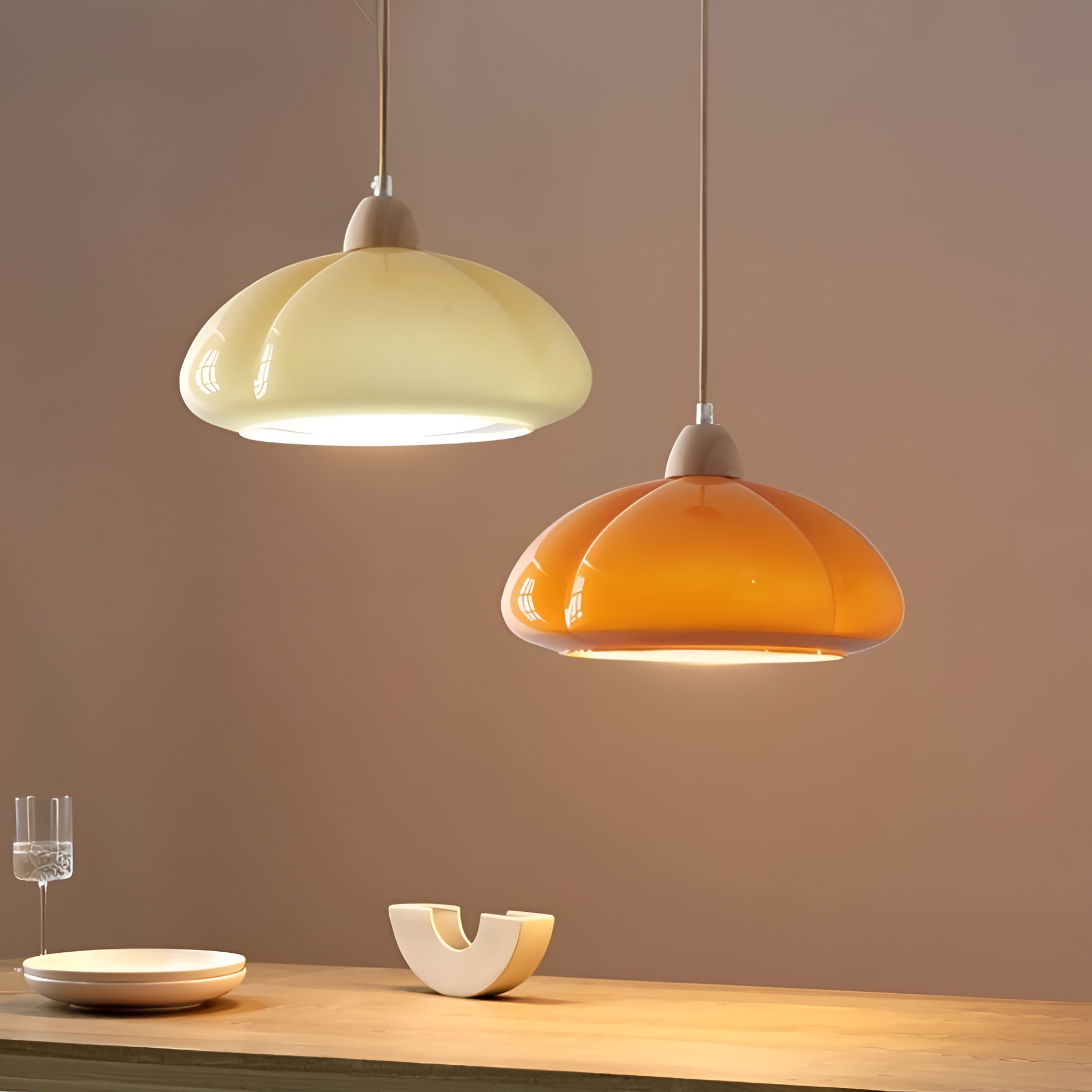 PumpaLuxe – Retro Pendellampa i Glas och Trä med Nordisk Charm